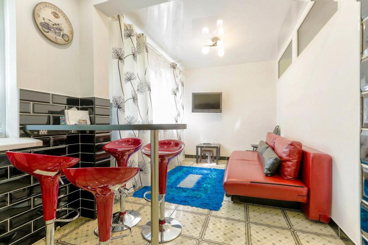 Apartment Zlata Minsk Luaran gambar